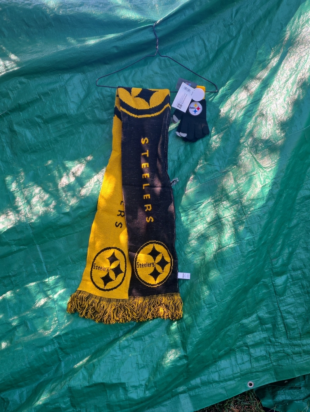 Pittsburgh Steelers Kids Scarf and Gloves Set - Black & Gold